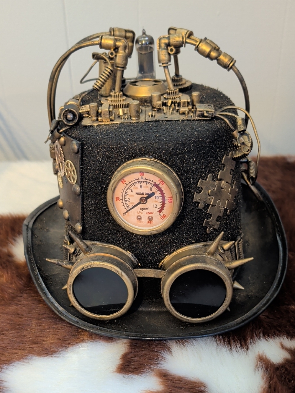 Steampunk Top Hat with Goggles and Pressure Gauge - Black & Antique Gold